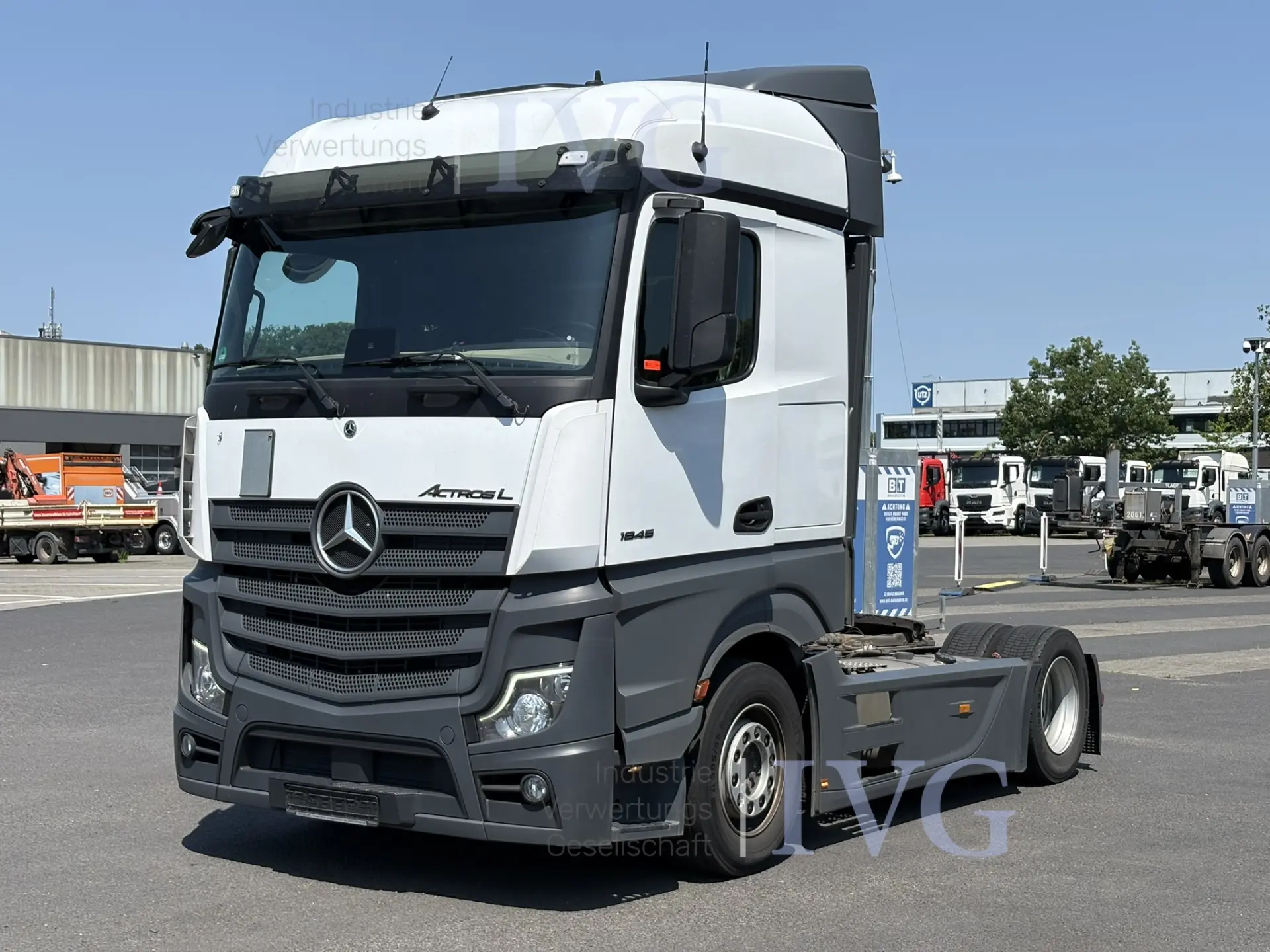 Sattelzugmaschine MERCEDES-BENZ Actros 1845